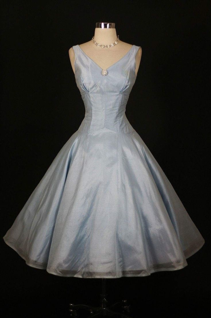 Elegant Blue V-neck Strap Waist A-line Birthday Dress Homecoming Dress