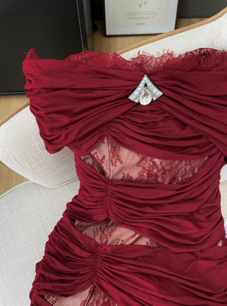Sexy Red One-Shoulder Lace Hip Birthday Dress Homecoming Dress - View 4 | FashionDia