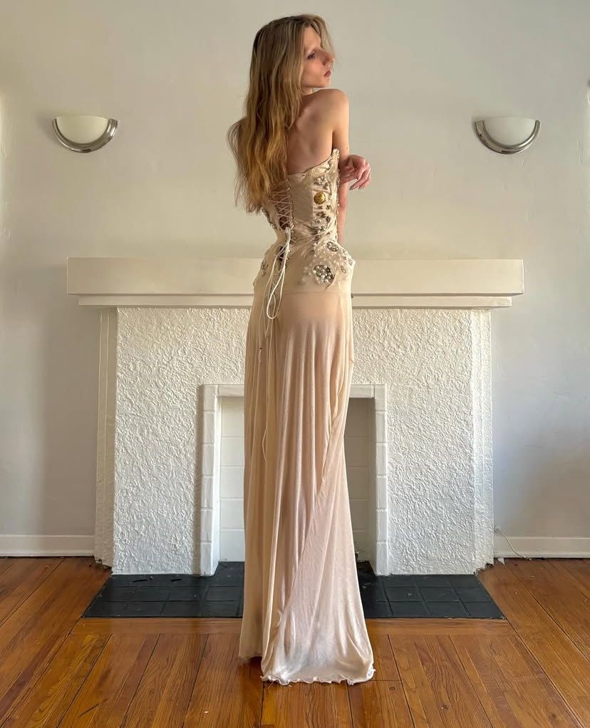 Vintage Nude Apricot Mermaid Waist-Cinching Beaded Chiffon Long Prom & Evening Dress - View 4 | FashionDia
