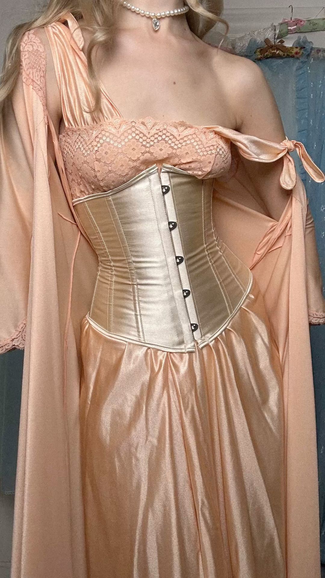 Vintage Court Orange Pink Lace Trimmed Satin Long Prom & Evening Dress - FashionDia