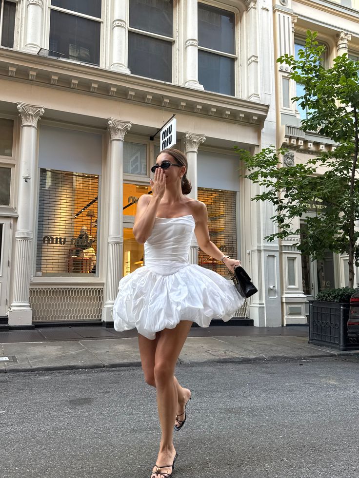 Sweet White Back Tie Waist Flower Bud 17th Birthday Homecoming Dress cc4437