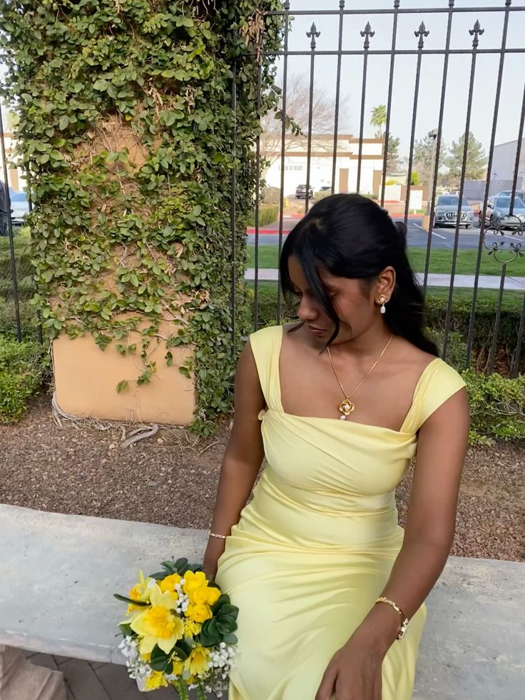 Elegant Yellow Fitted Square Neck Satin Long Prom Dress Evening Dress Bridesmaid Dress