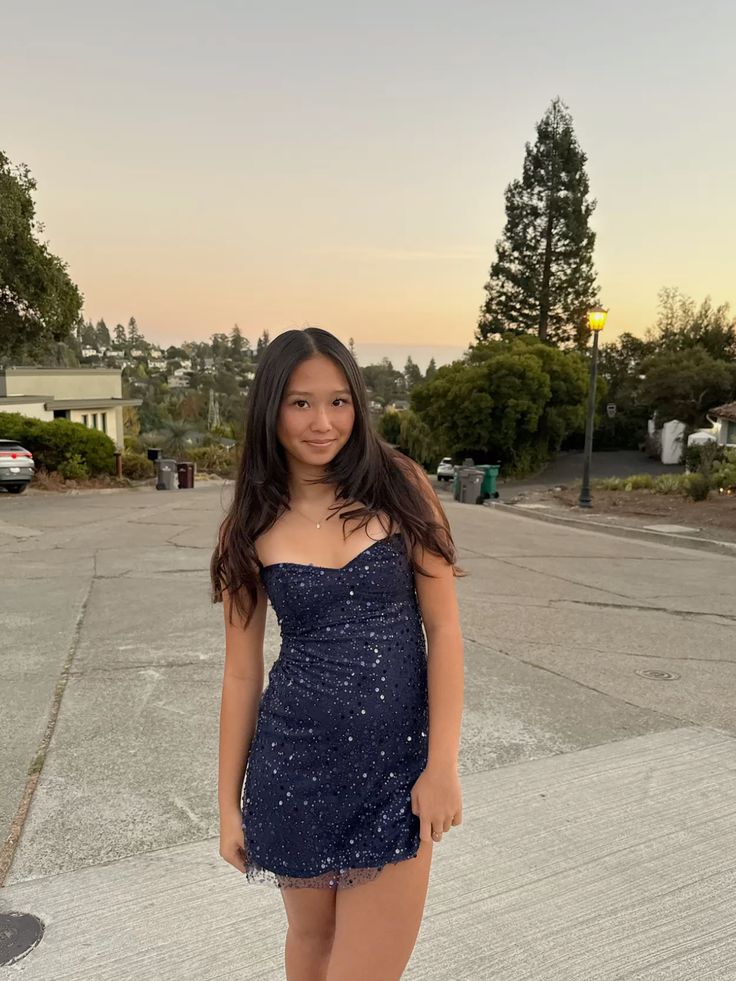 Sweet Navy Blue Sequined Slim Fit Birthday Party Homecoming Dress