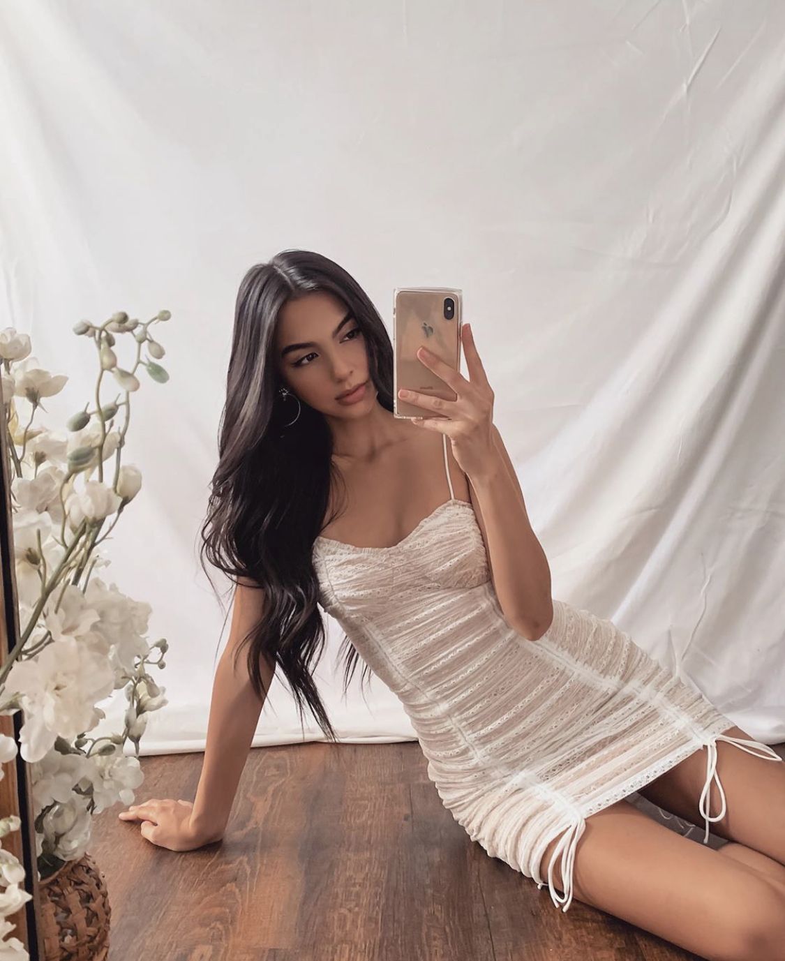 Sweet Off-white Drawstring Pleated Slim Lace 17th Birthday Homecoming Dress - View 3 | FashionDia