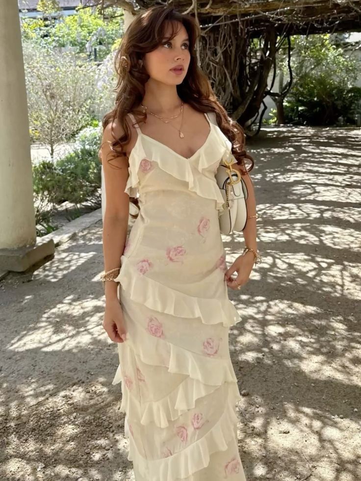 Vintage Cream Apricot Spaghetti Strap V-Neck Layered Ruffled Chiffon Long Prom Dress Evening Dress