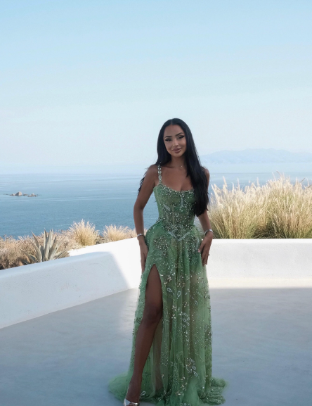 Gorgeous Green A-Line Spaghetti Strap Square Neck High-Slit Beaded Tulle Long Prom Dress Evening Dress