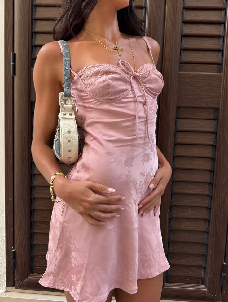 Sweet Pink Suspender Lace-up Dark Pattern Jacquard Satin 17th Birthday Homecoming Dress