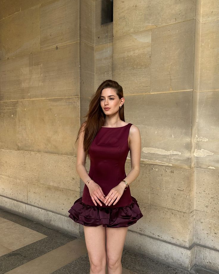 Elegant Burgundy Round Neck Sleeveless Flower Bud Satin Birthday Party Homecoming Dress