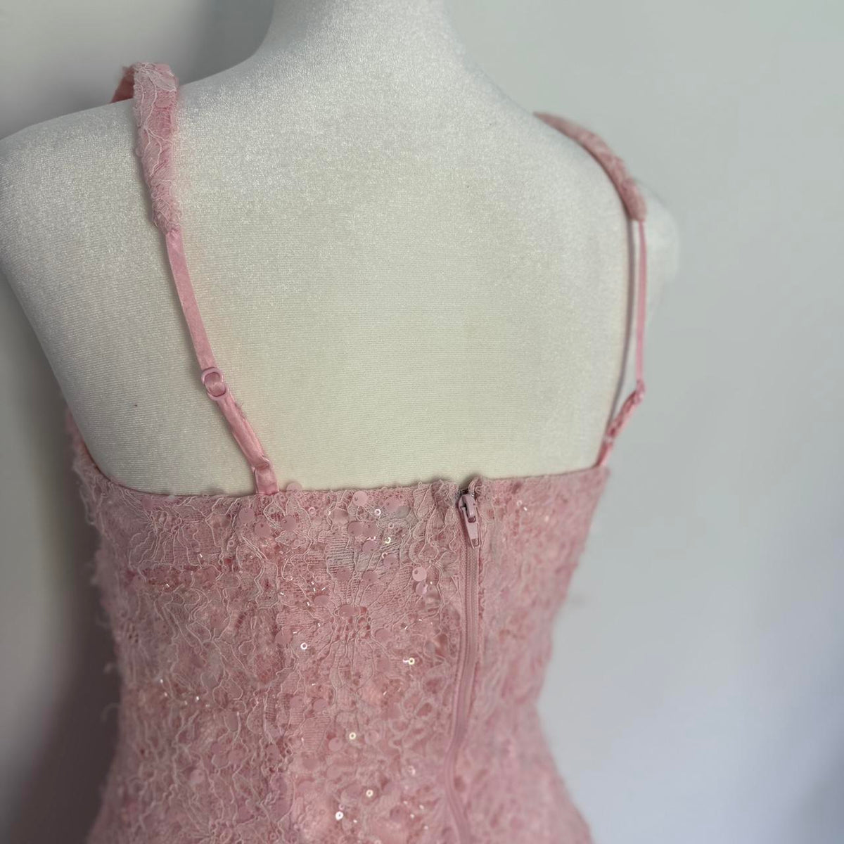 Sweet Pink Square Neck Lace Pattern Sequins Slim-Fit 16th Birthday Homecoming Dress - View 4 | FashionDia