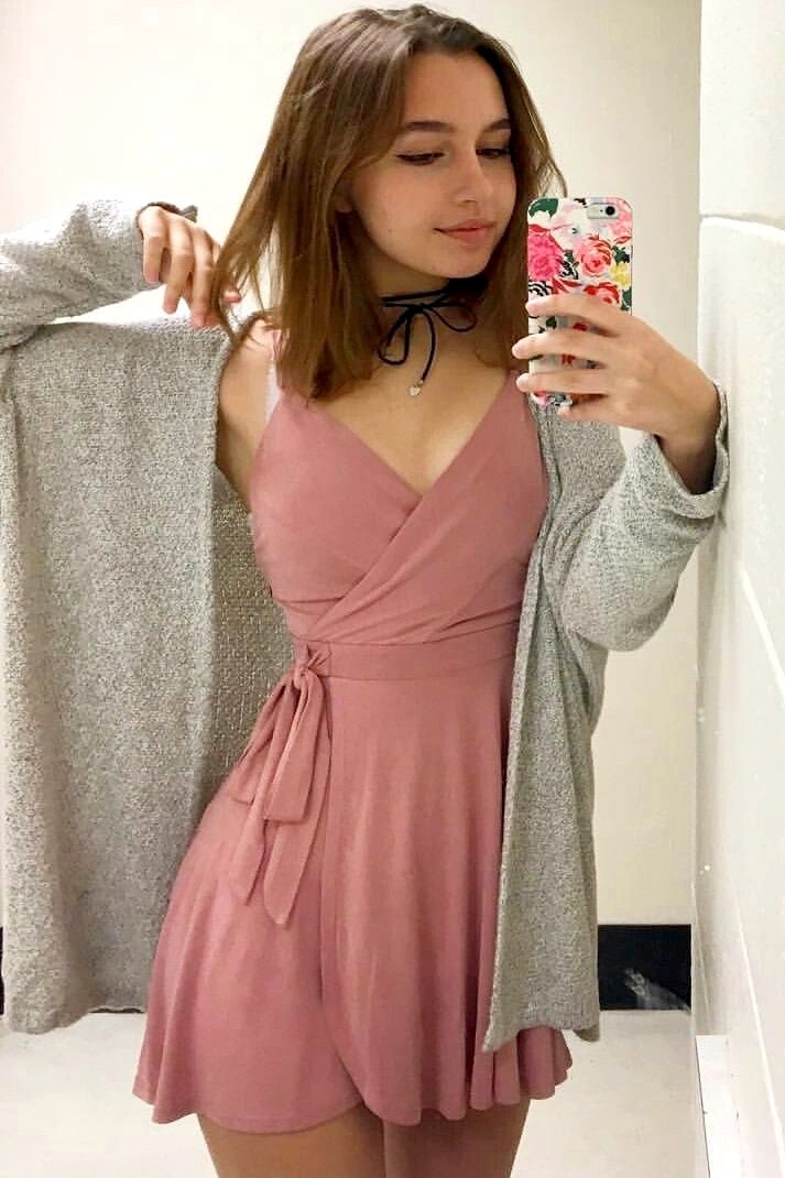 Sweet Pink V-Neck Tie-Waist Mini Birthday Party Homecoming Dress - View 3 | FashionDia