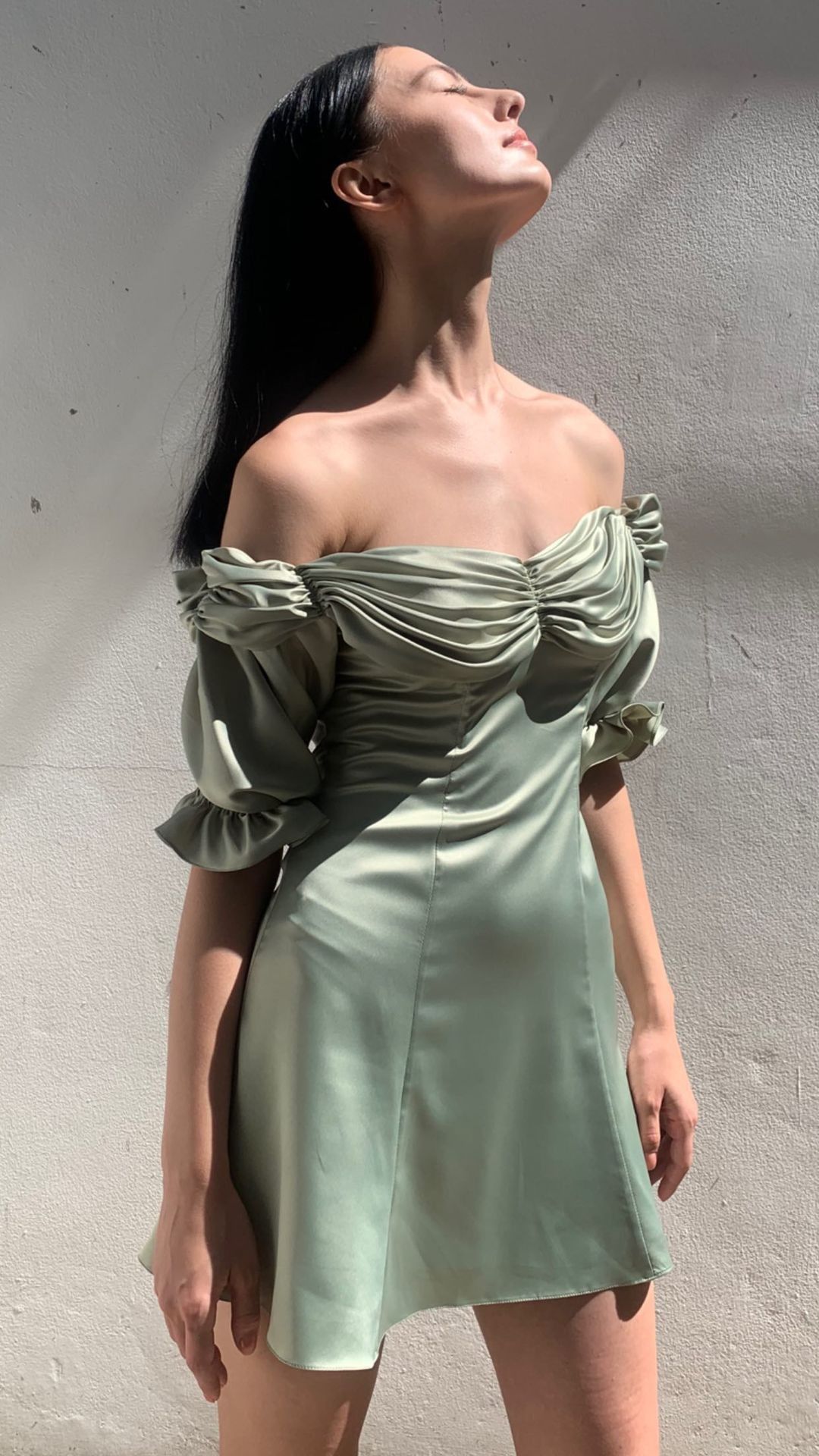 Elegant Light Green One-shoulder Pleated Back Tie Satin Mini 17th Birthday Homecoming Dress