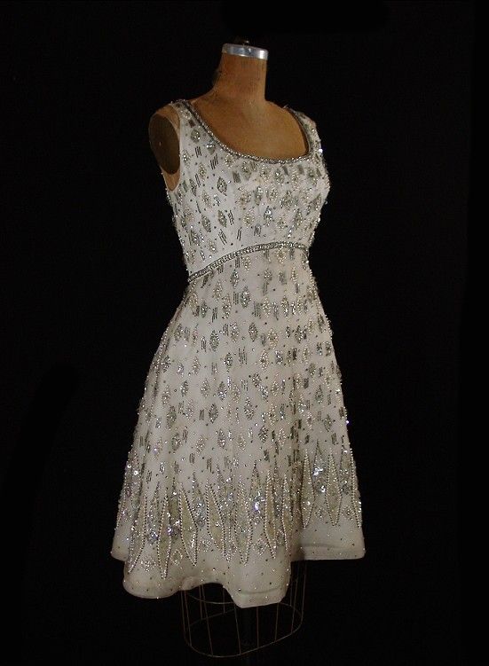 Gorgeous Retro White Square Neck Beaded Sequin Waist Shining Birthday Party Homecoming Dress