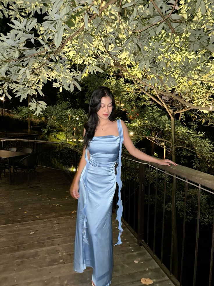 Elegant Light Blue Bodycon Square Neck Spaghetti Strap Ruffled Satin Long Prom & Evening Dress Bridesmaid Dress - View 3 | FashionDia