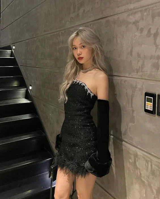 Strapless Sequins Homecoming Dresses With Feather Y7452 by simplepromdress