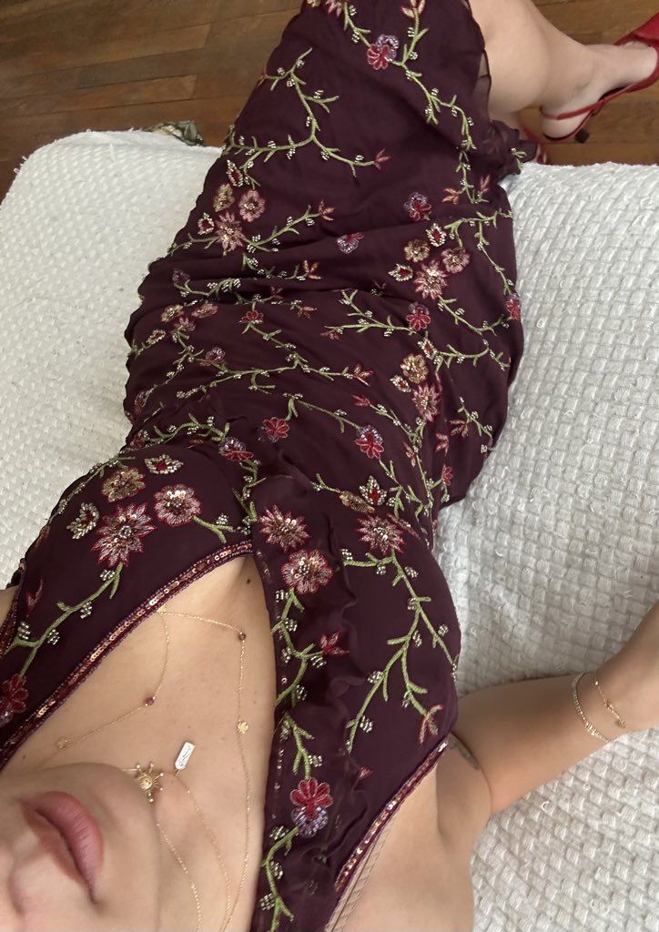 Vintage Burgundy V-Neck Embroidered Chiffon Long Prom Dress Evening Dress