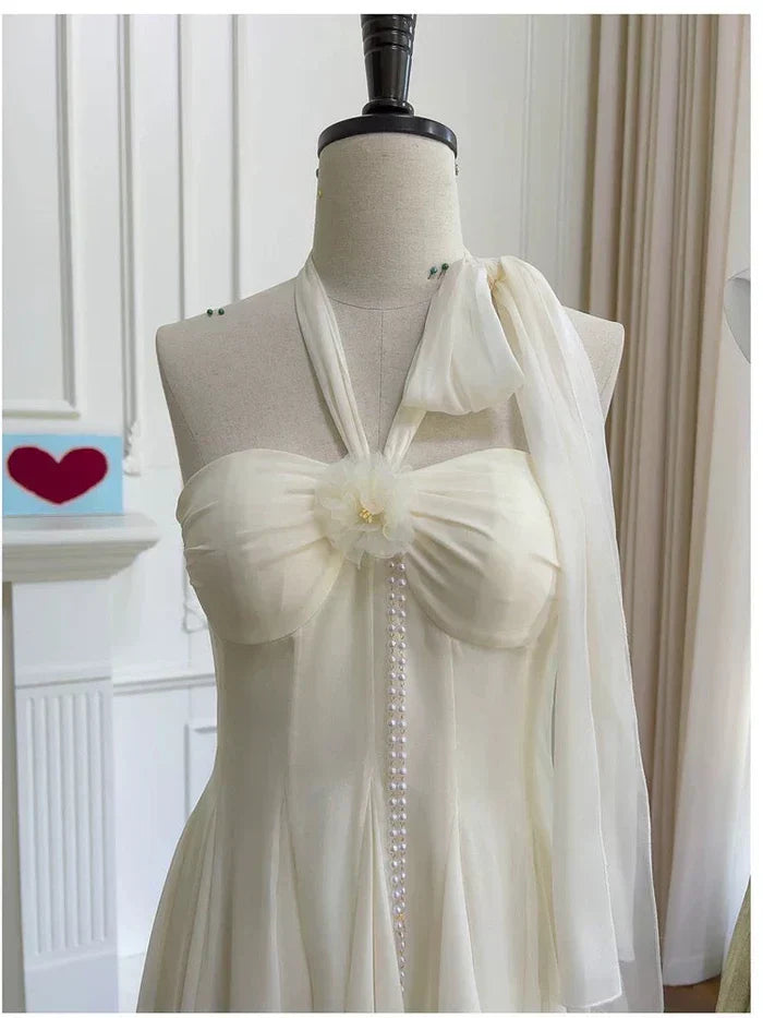 Elegant Ivory Halterneck Floral Ribbon Chiffon Mini 17th Birthday Homecoming Dress