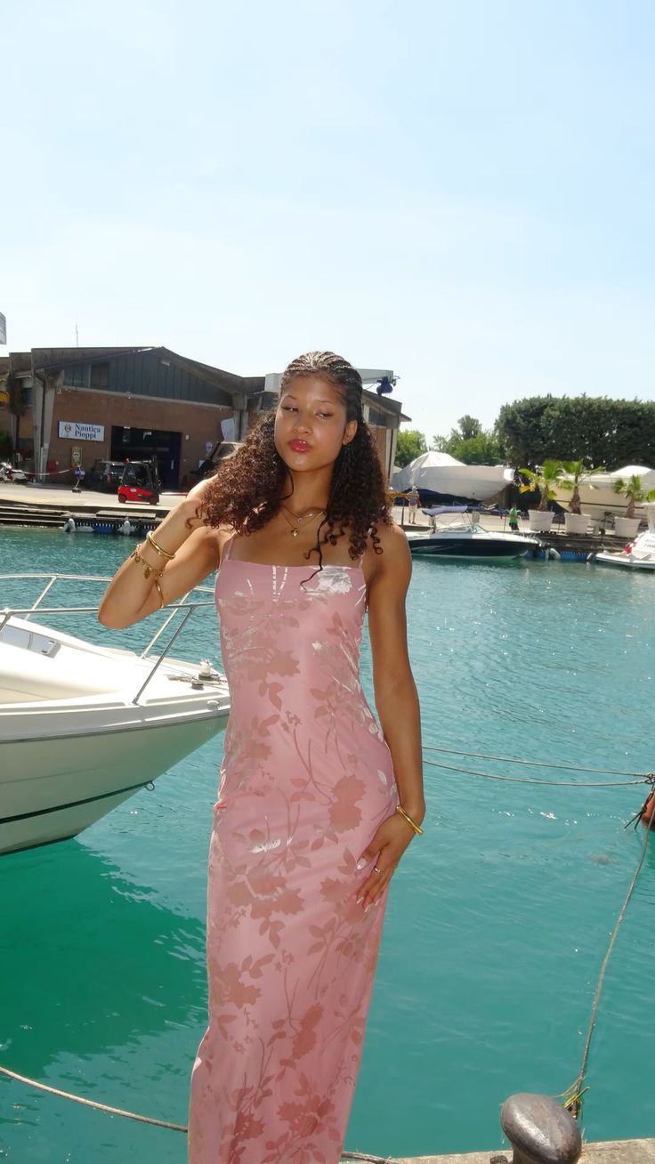 Elegant Pink Square Neck Spaghetti Strap Floral Print Satin Long Prom & Evening Dress - View 3 | FashionDia