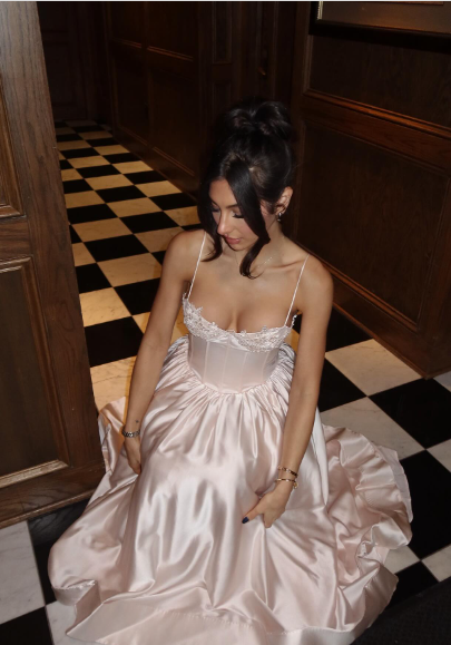 Elegant Ivory A-line Spaghetti Strap Satin Long Prom Dress Evening Dress