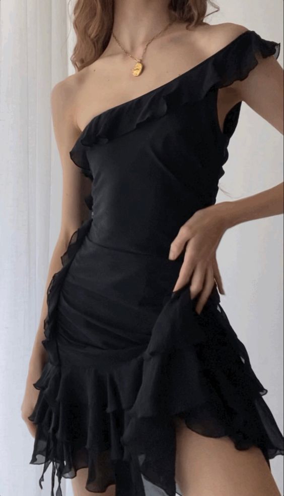 Elegant Black One-shoulder Ruffled Irregular Waist Chiffon Short Birthday Dress Homecoming Dress