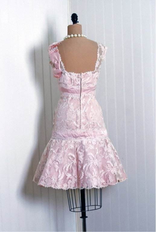 Vintage Light Pink Square Neck Lace Waist Mini 17th Birthday Homecoming Dress - View 5 | FashionDia