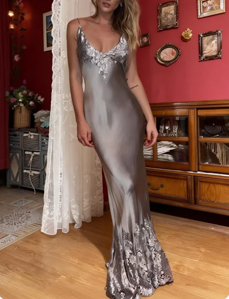Elegant Silver-Gray Spaghetti Strap Deep V-Neck Mermaid Lace Satin Long Prom Dress Evening Dress