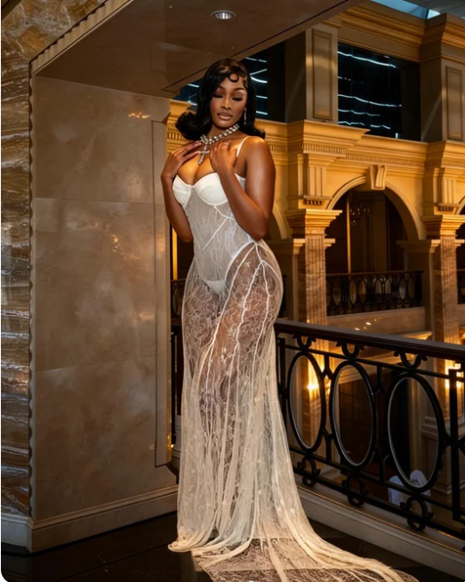 Sexy White Spaghetti Strap Mermaid Lace Tulle Train Prom Dress Evening Dress