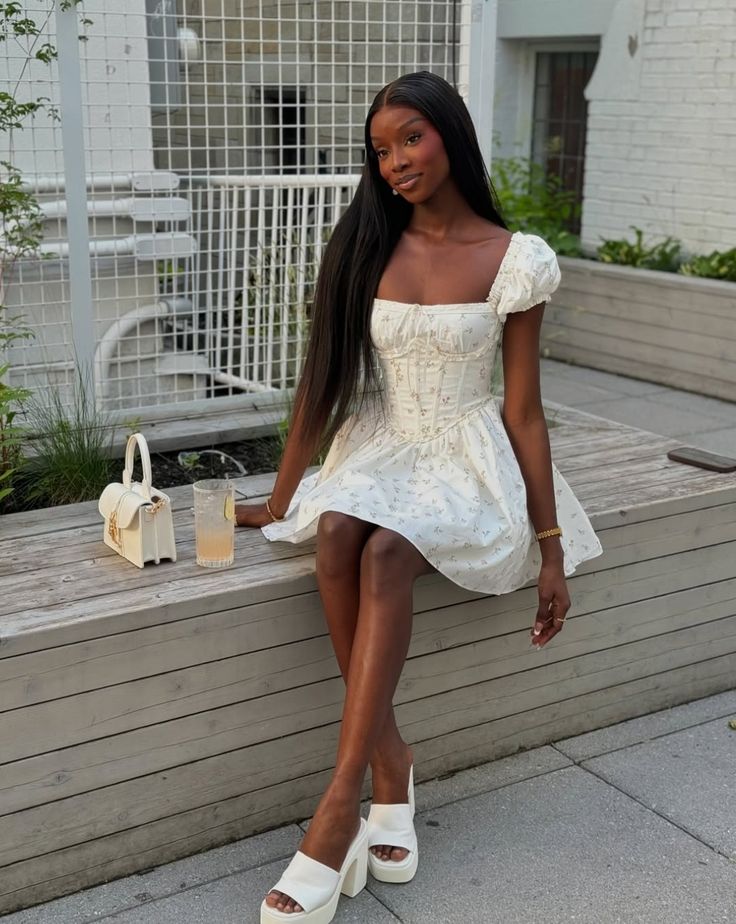Sweet White Small Floral Puff Short Sleeve Waist A-Line 16th Birthday Homecoming Dress - View 3 | FashionDia