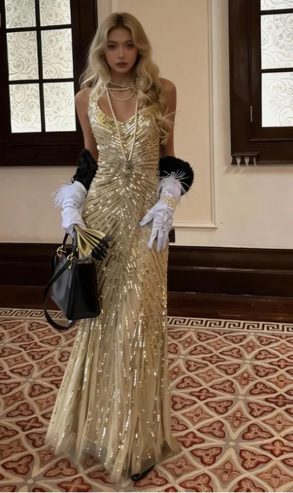 Gorgeous Champagne Gold V-Neck Mermaid Sequin Striped Tulle Long Prom & Evening Dress - FashionDia