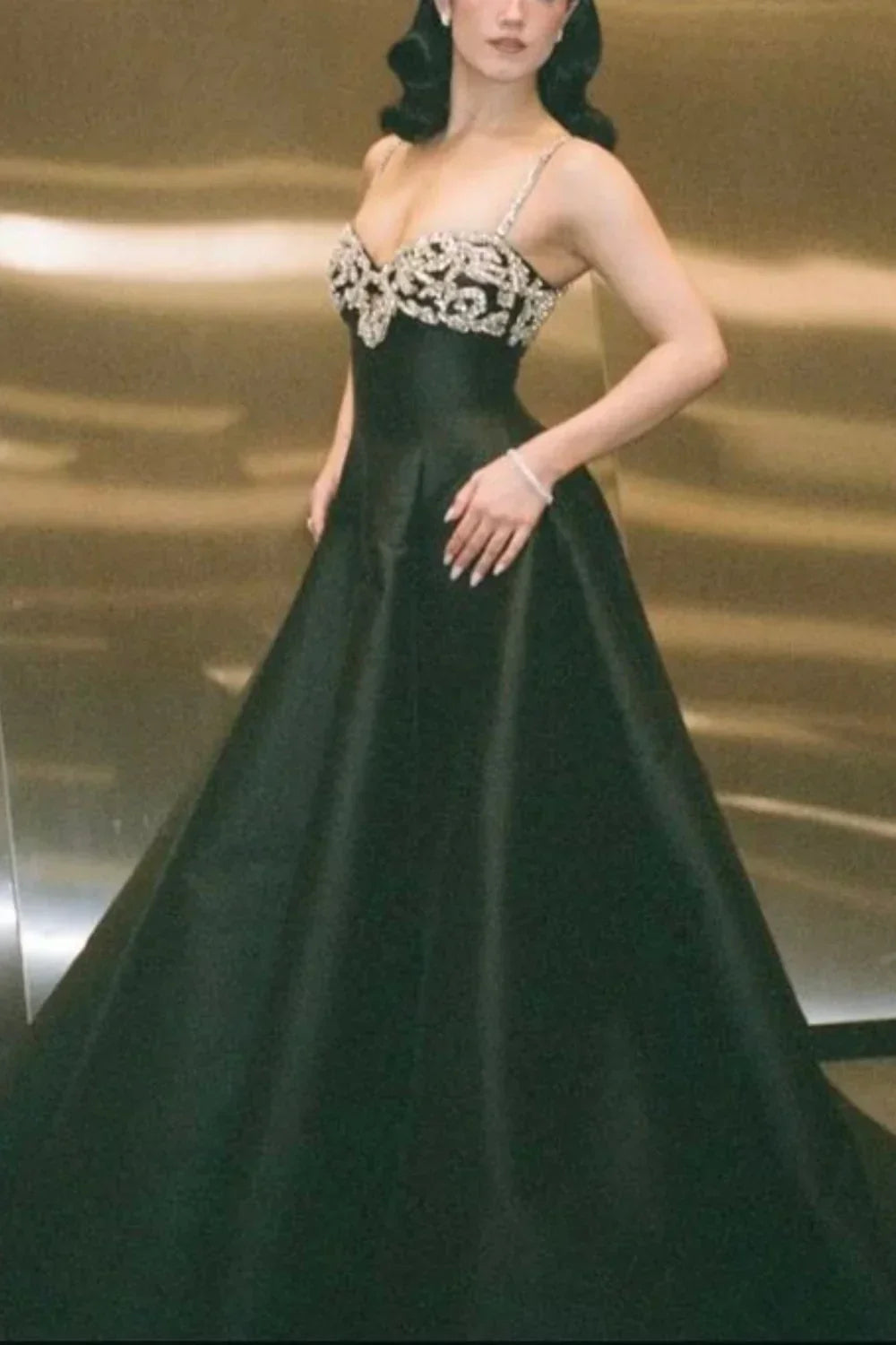 Elegant Black Spaghetti Strap A-Line Rhinestone Satin Train Prom Dress Evening Dress