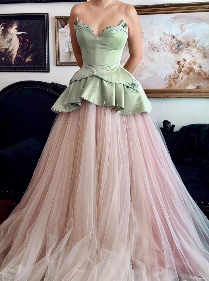 Vintage Court Green Pink Strapless A-Line Satin Tulle Train Prom & Evening Dress - FashionDia