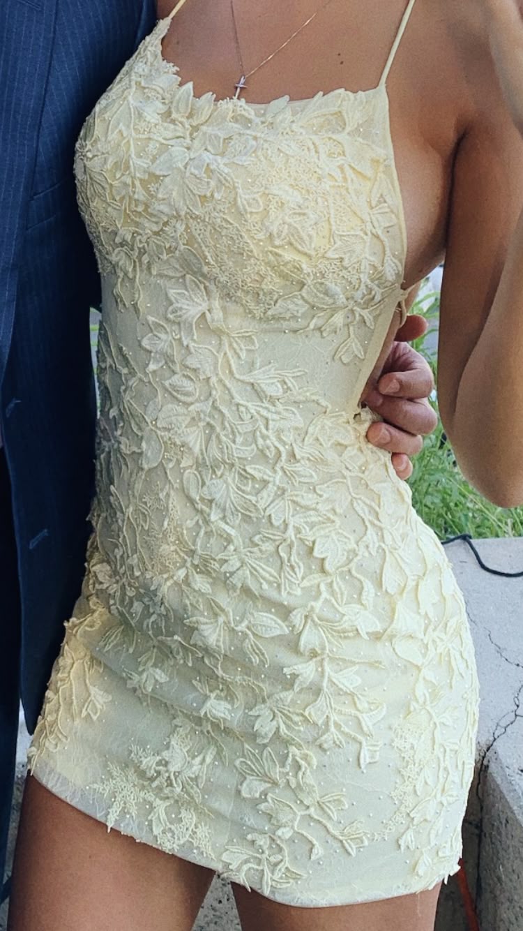 Sweet Light Yellow Suspender Square Neck Three-dimensional Lace Floral Slim Short Birthday Dress Homecoming Dress - FashionDia