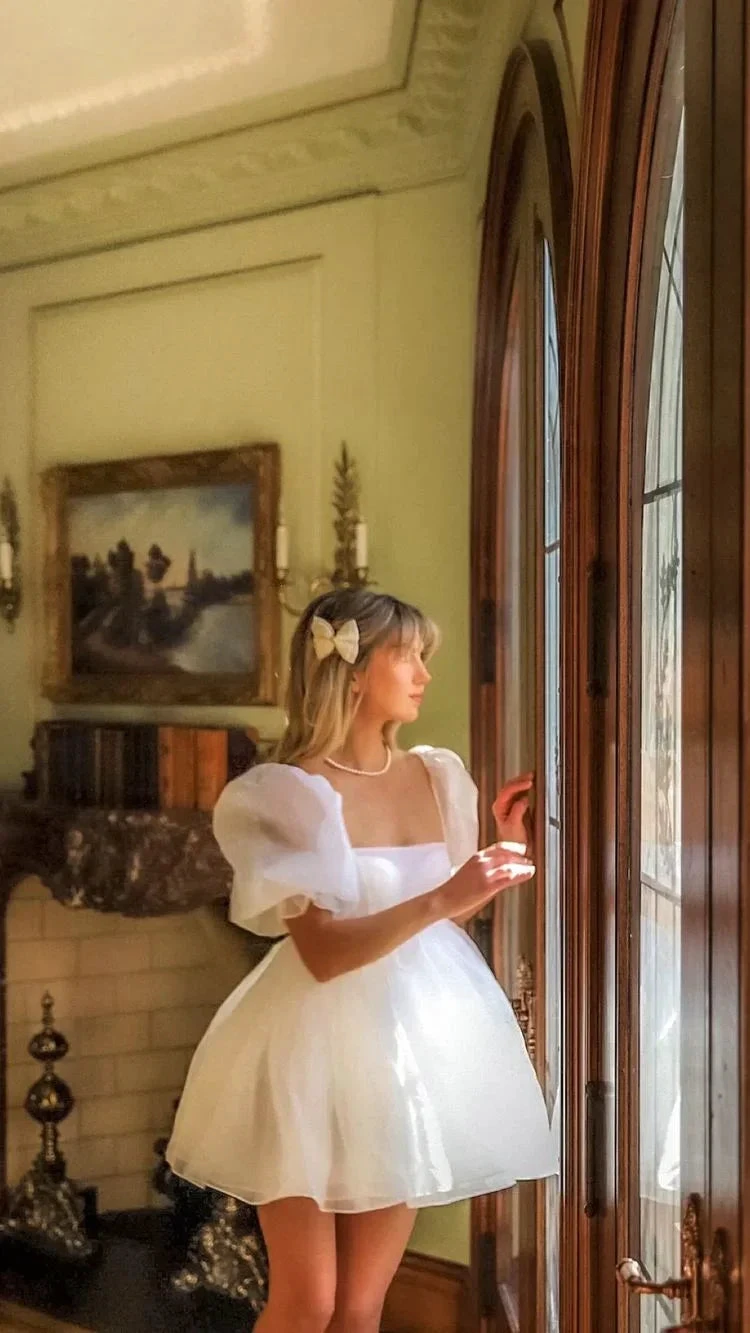 Square Neck White Tulle Short Homecoming Dress With Puff Sleeves (ZD12113)