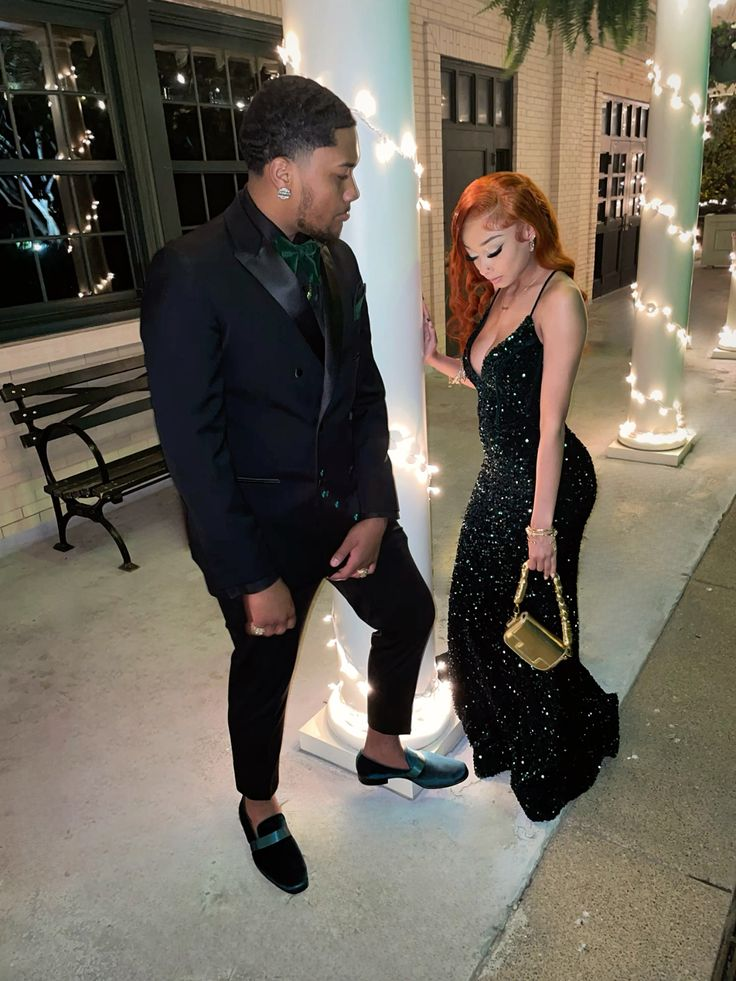 Glitter Forest Green Sequins V Neck Evening Dress Y6488 - VelvetHem