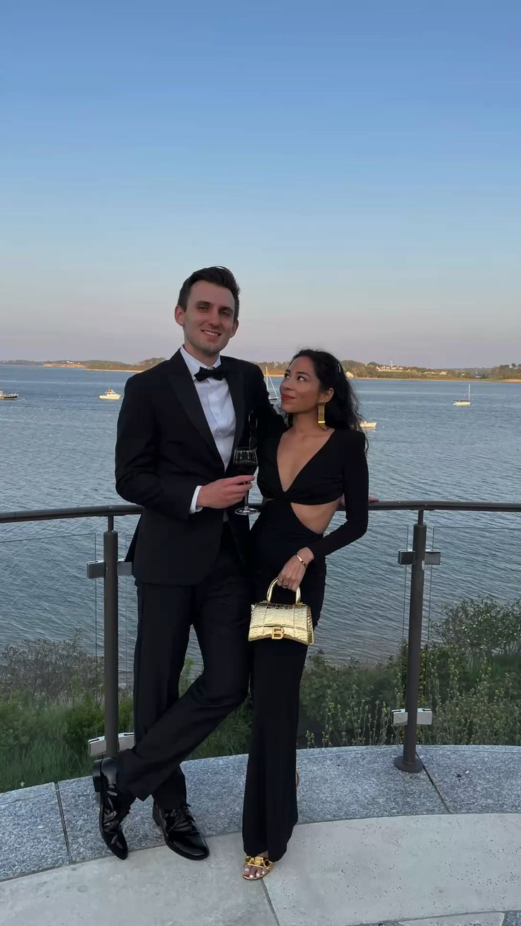 Sexy Black Waist Cut Out Evening Dress,Black Long Sleeves Evening Gown - View 2 | FashionDia