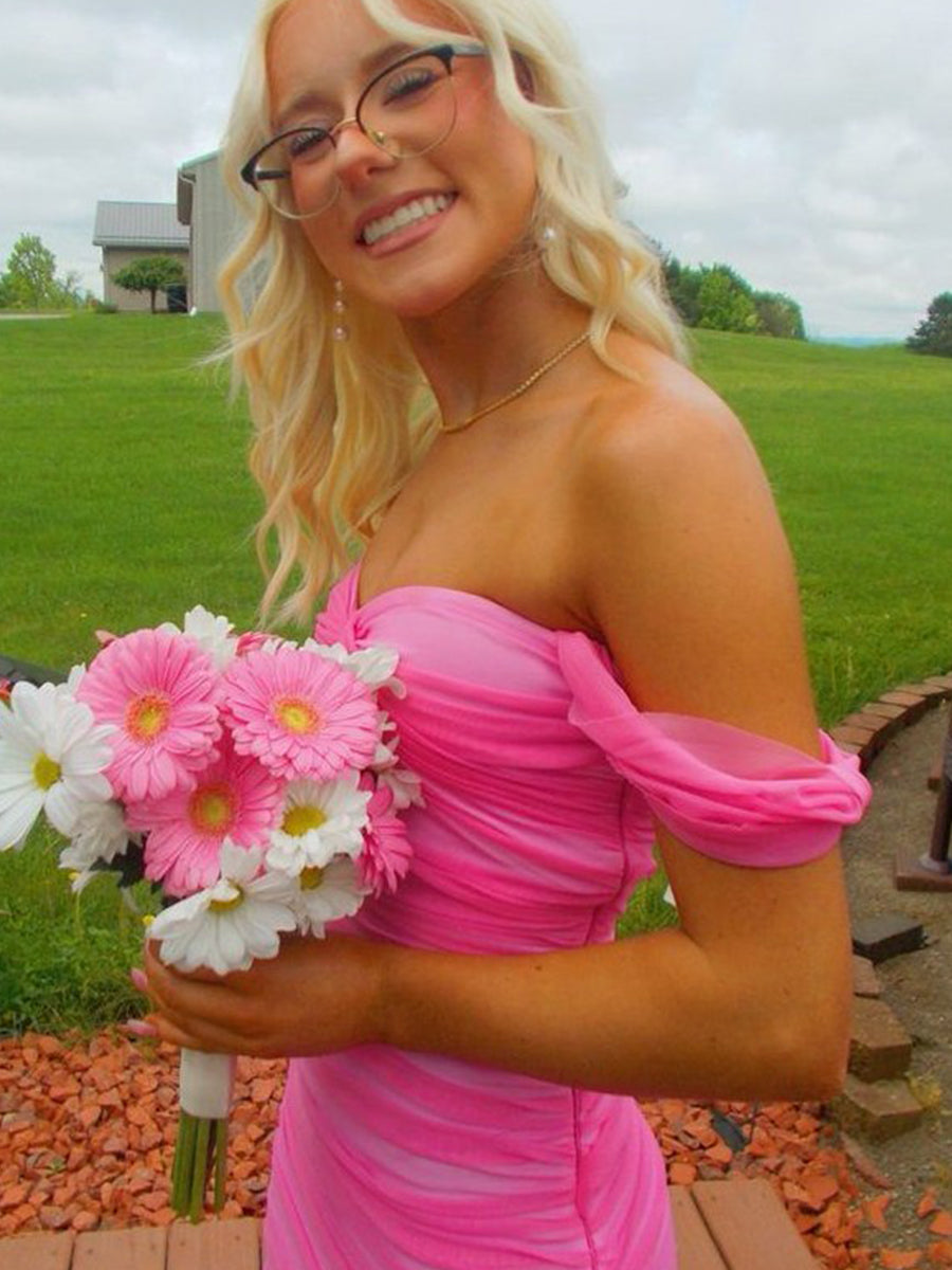 Pink Mermaid Off-Shoulder Sweetheart Pleats Long Prom Dress - View 4 | FashionDia