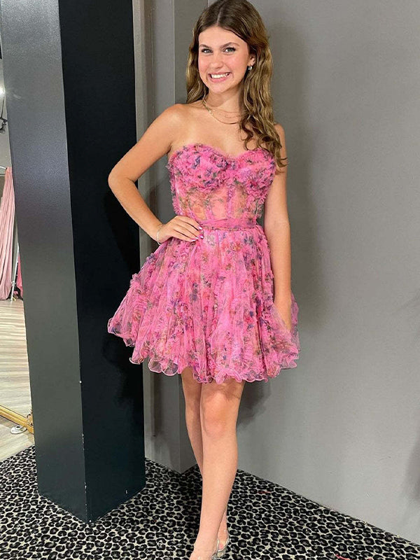 Sweetheart A-Line Short Tulle Homecoming Dress