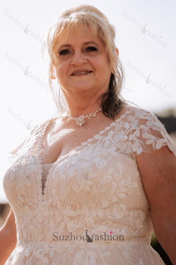 Plus Size Wedding Dress A Line Cap Sleeve Bridal Gown with Lace Appliques