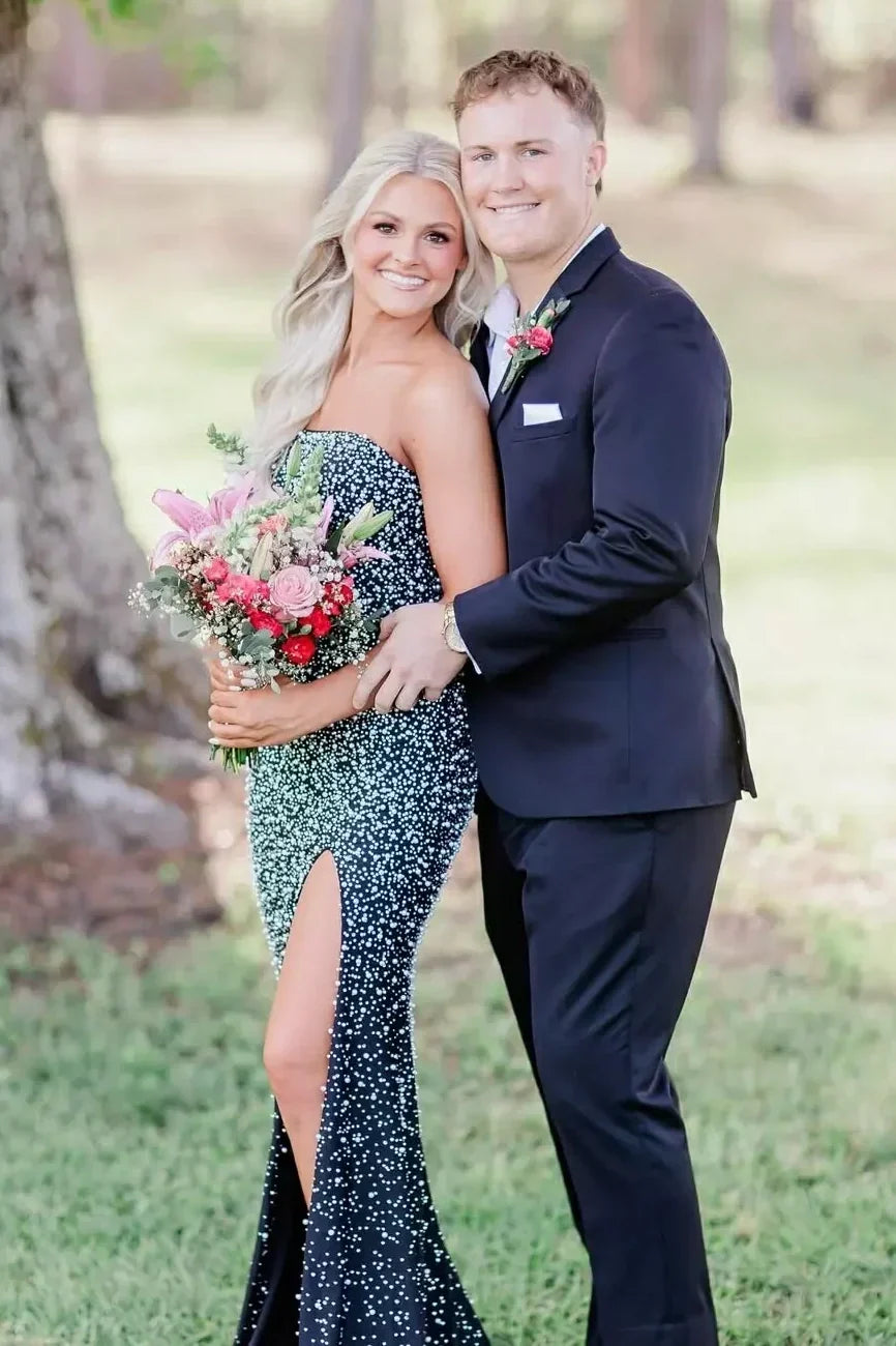Stunning Mermaid Strapless Black Long Prom Dress with Pearls