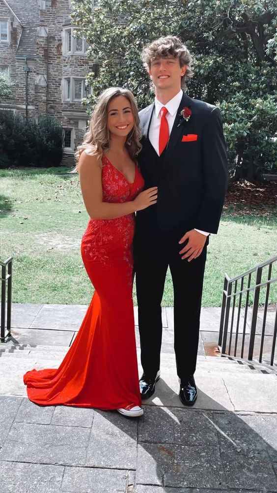 Elegant Red V-Neck Mermaid Prom Dress,Red Formal Gown - View 2 | FashionDia