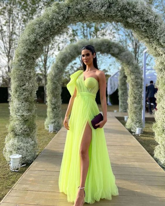 Charming A-Line One-Shoulder Fluorescent Green Tulle Long Prom Dresses with Slit - FashionDia