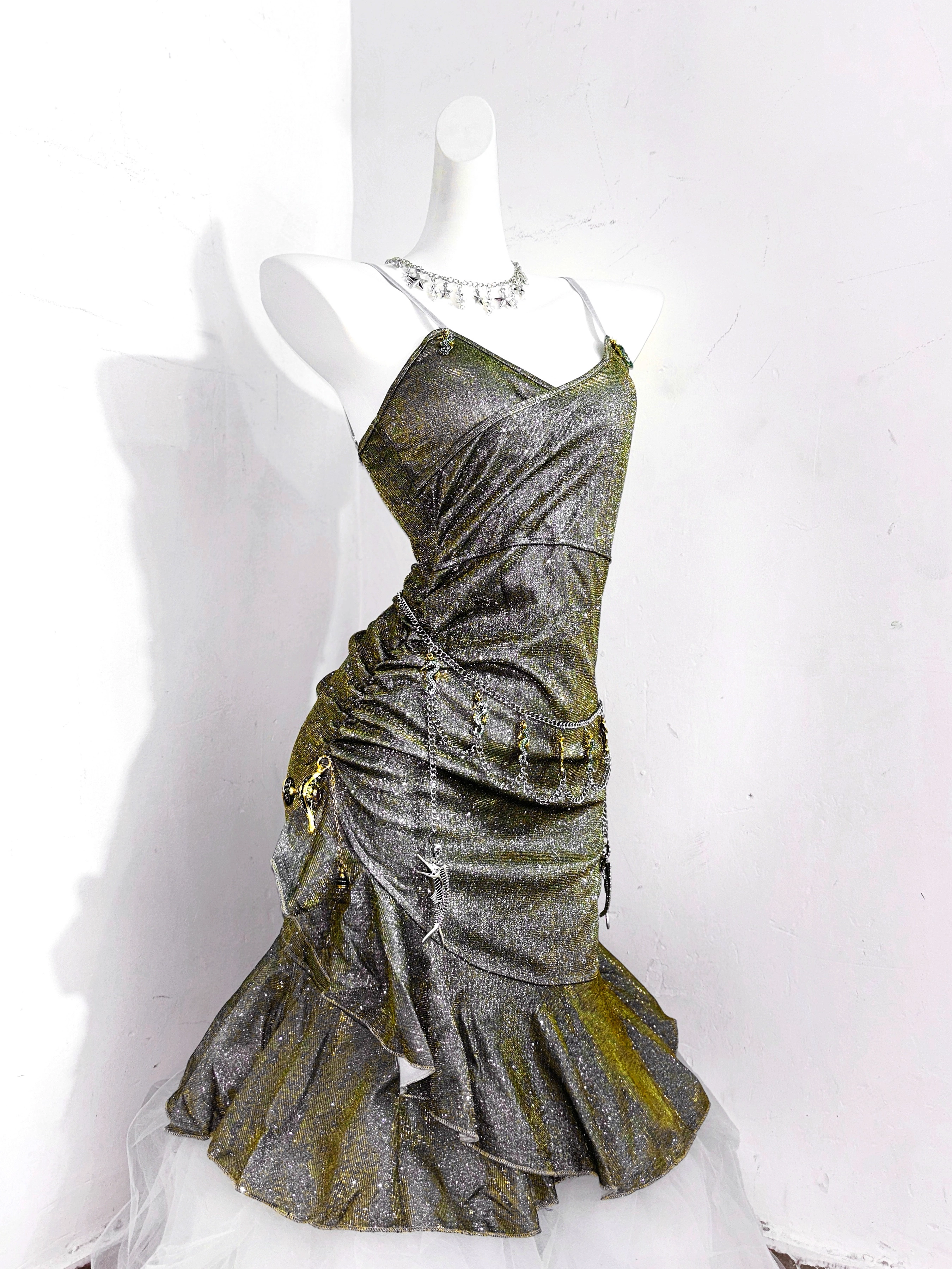 Unique spaghetti Straps Green Ruffles Mini Party Dress Homecoming Dress Cocktail Dress