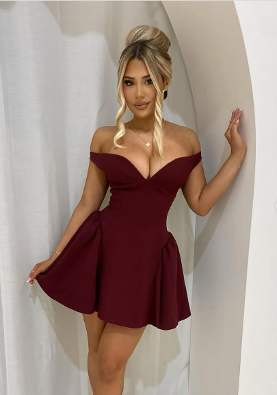 Vintage Burgundy Off-the-Shoulder V-Neck A-Line Short Homecoming Dress 18th Birthday Outfits - View 5 | FashionDia