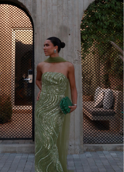 Elegant Green Strapless Sequin Wave Pattern High-Slit Tulle Slim-Fit Long Prom & Evening Dress - View 4 | FashionDia