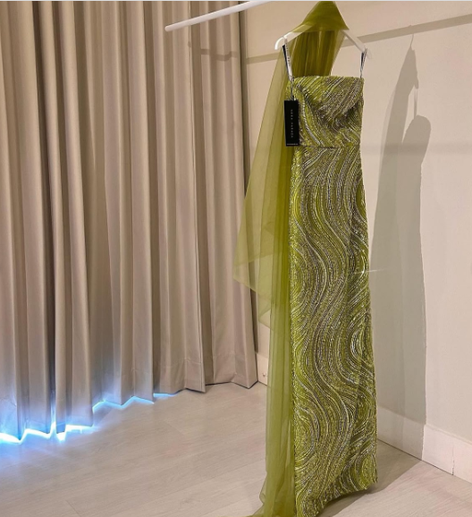 Elegant Green Strapless Sequin Wave Pattern High-Slit Tulle Slim-Fit Long Prom & Evening Dress - View 10 | FashionDia