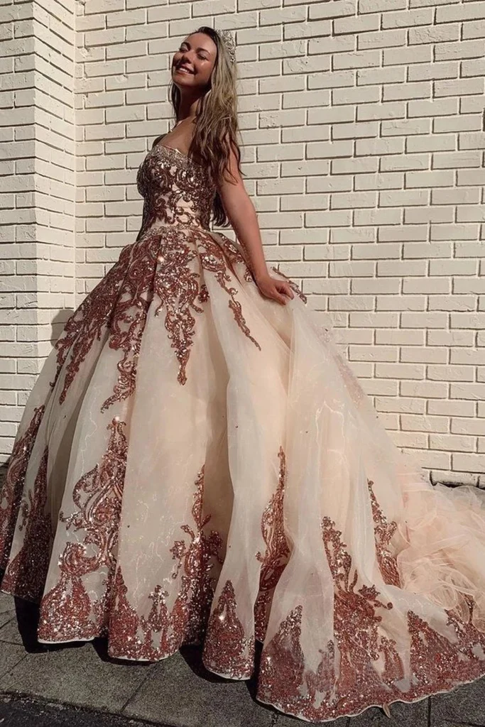 Champagne Tulle Rosewood Appliques Sweetheart Neckline Sweetheart Ball Gown Quinceanera Dresses Prom Dresses