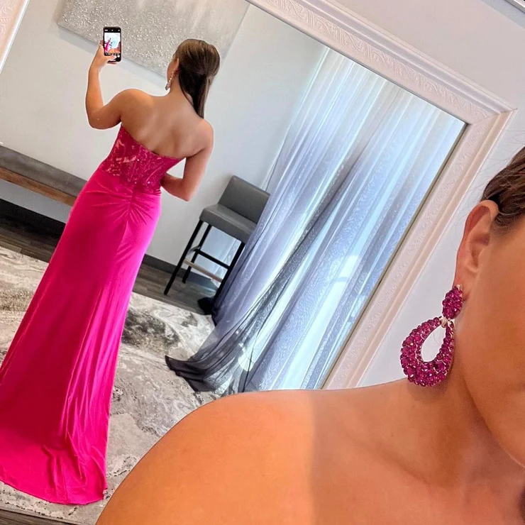 Charming Mermaid Sweetheart Hot Pink Long Prom Dresses with Appliques