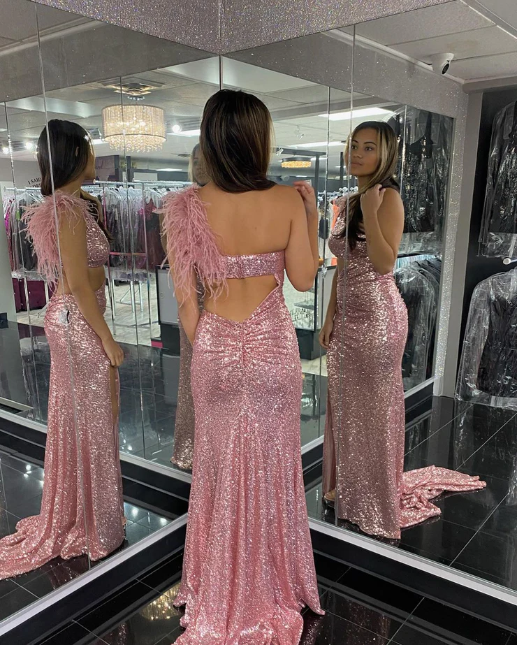2023 Sparkly Mermaid One-Shoulder Blush Sequins Prom Dresses with Slit - View 2 | FashionDia
