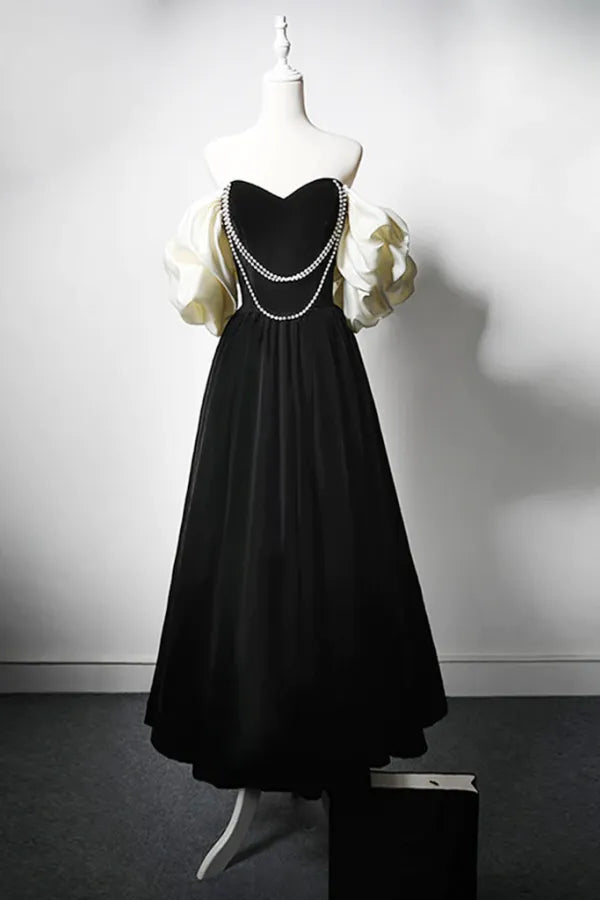 Elegant Black Satin A-Line Prom Dress Strapless Off The Shoulder Puff Sleeves Floor Length Evening Dress