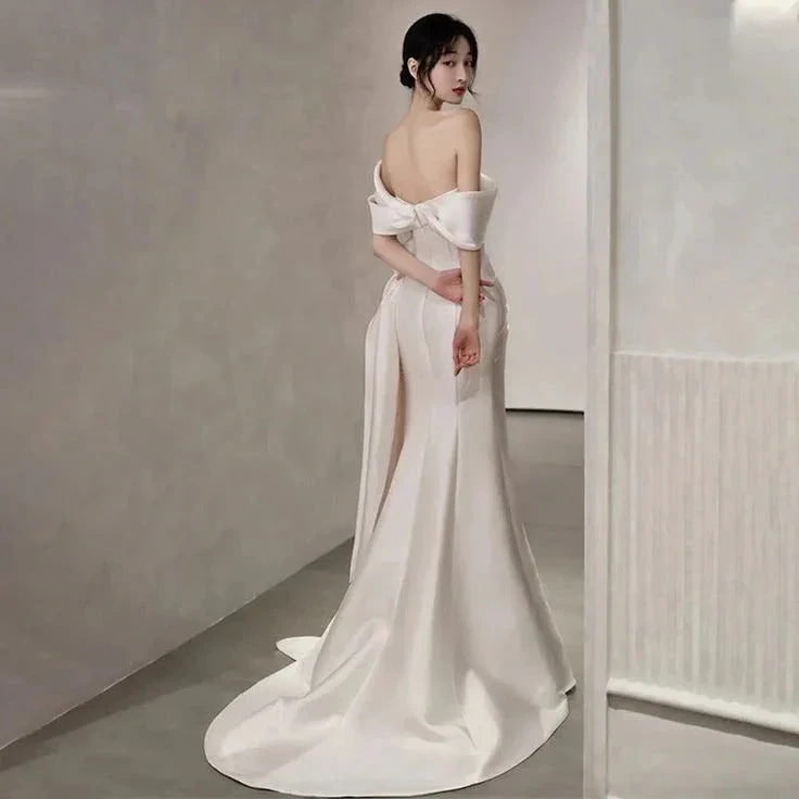 Off Shoulder Satin Wedding Dress White Mermaid Long Bridal Gown with Slit (ZD13718)