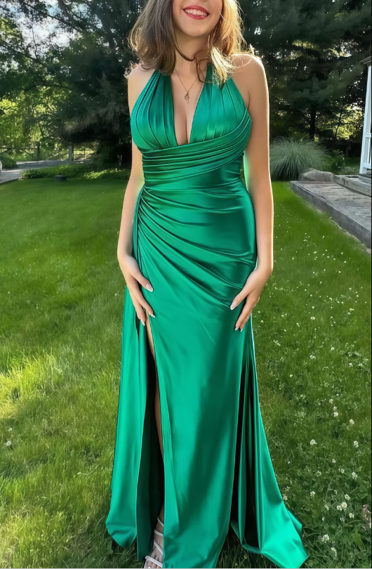 Green Halter V Neck Pleated Prom Dress,Slit Mermaid Party Evening Gown